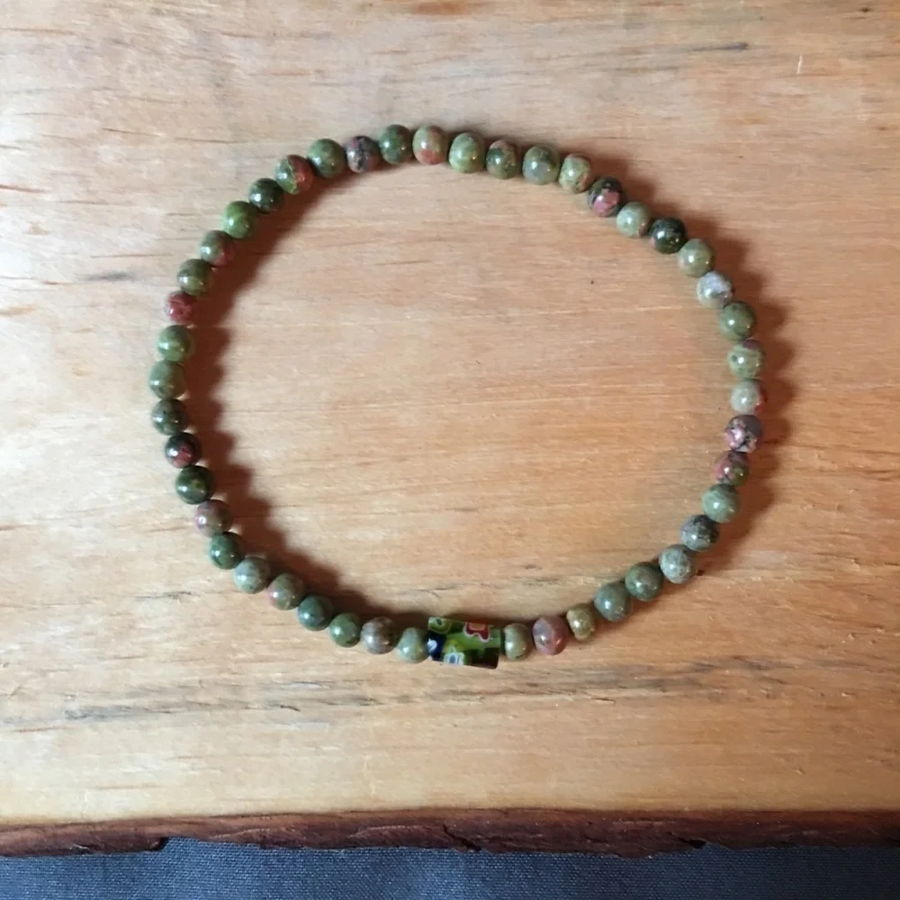 ❇️💚 semiprecious mini bracelet